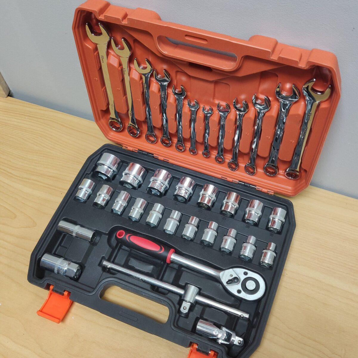 Mechanics Tools Kit 37pcs - Image 6