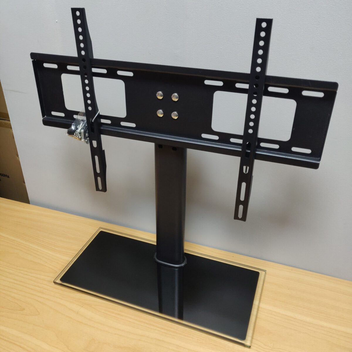 TV stand (32 inch to 55 inch) - Image 2