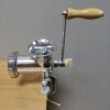 Manual meat grinder mincer