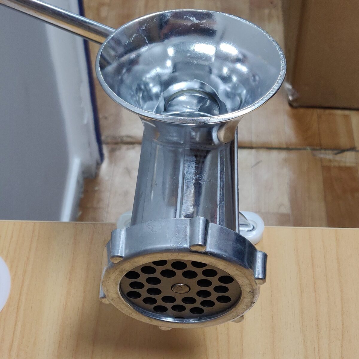 Manual meat grinder mincer - Image 17
