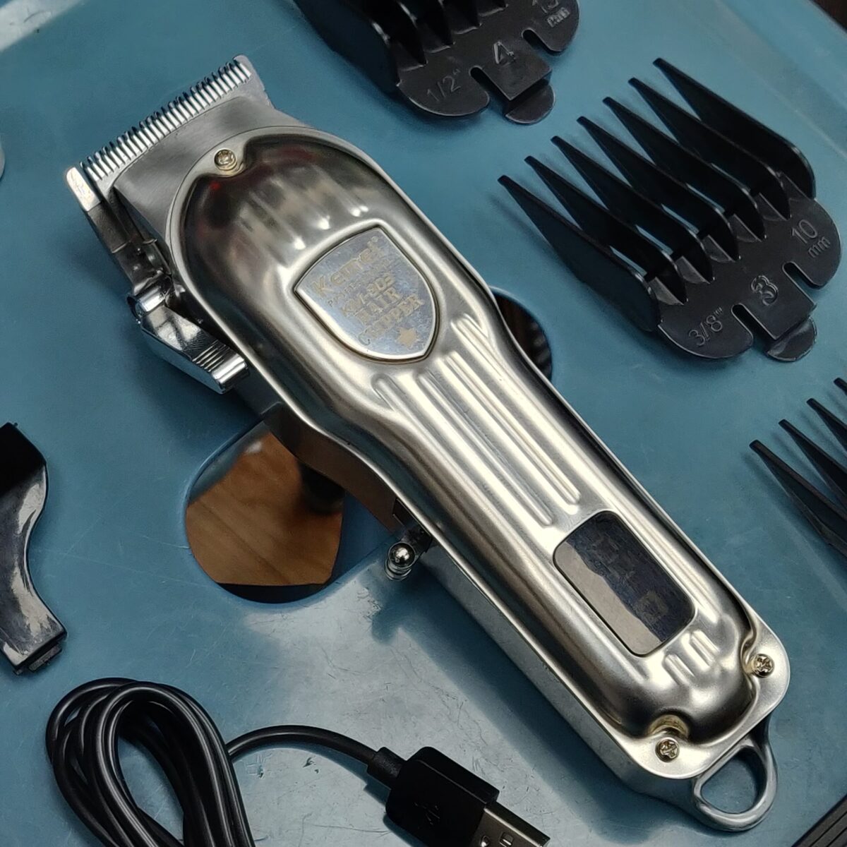 Stainless steel hair clipper