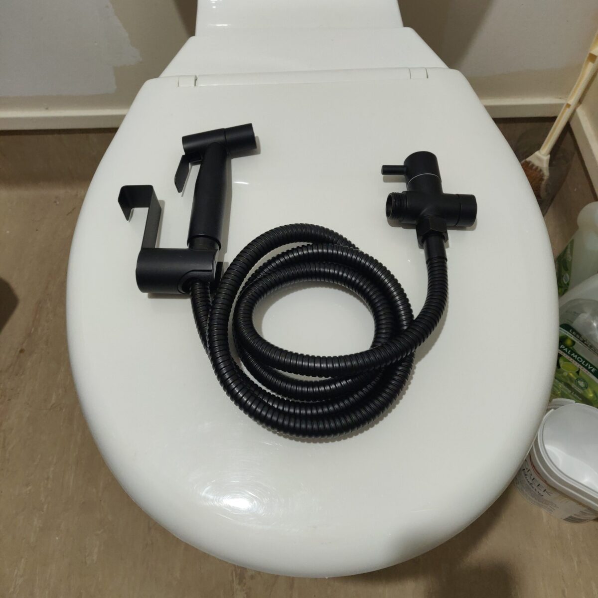 Bidet hose matte black 1.5m long - Image 2
