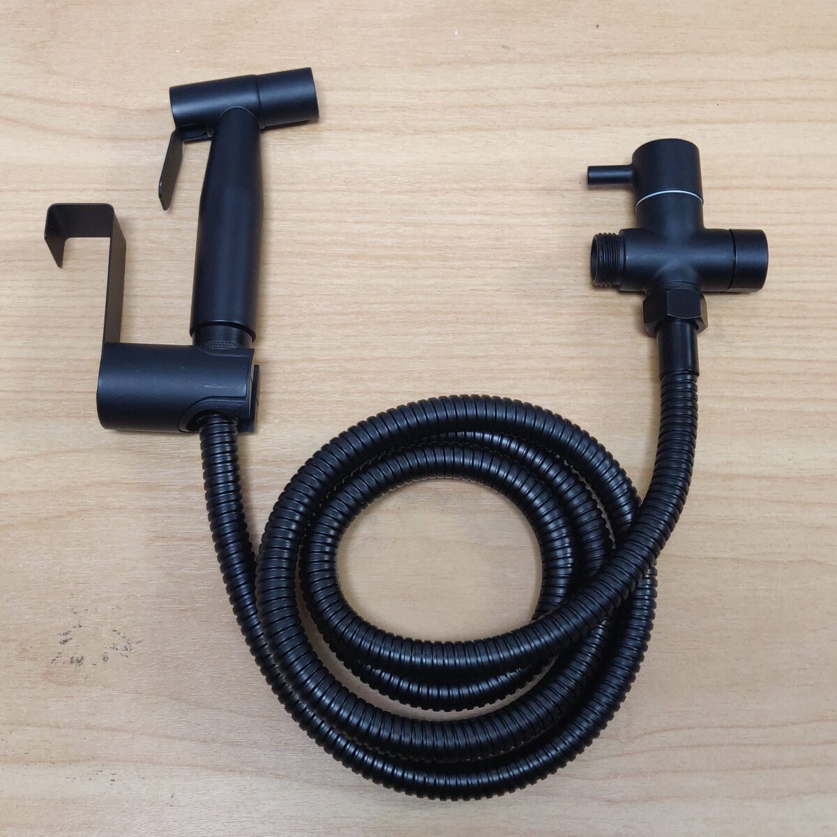 Bidet hose matte black 1.5m long
