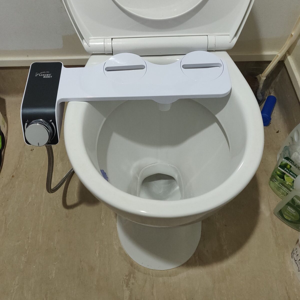 Bidet toilet seat
