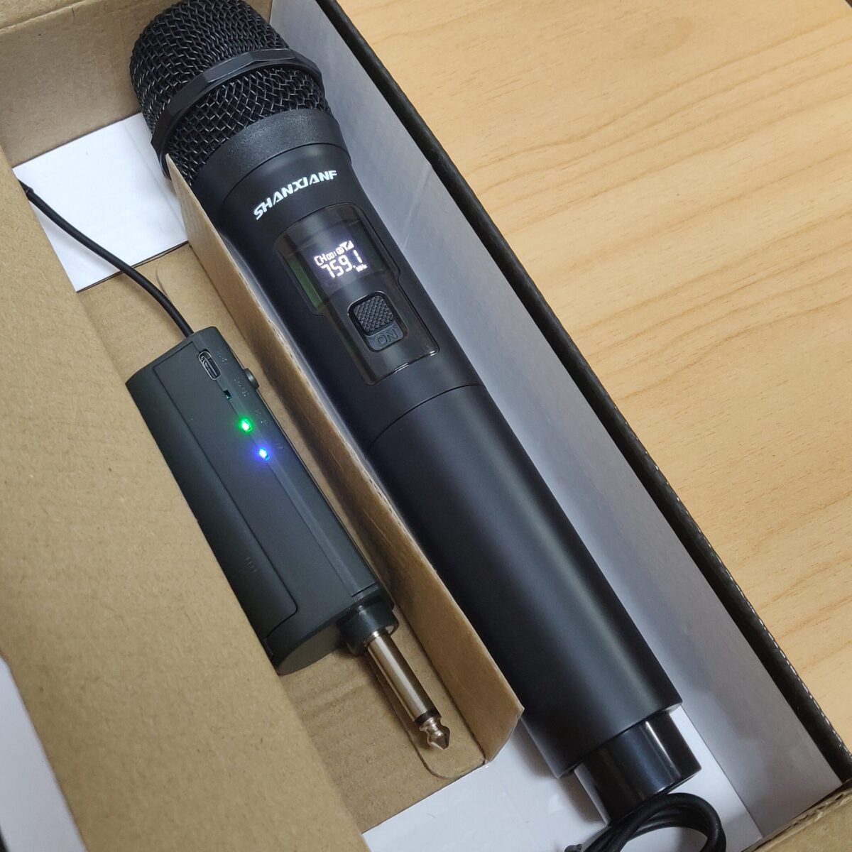 Rechargeable Wireless microphone - Image 2