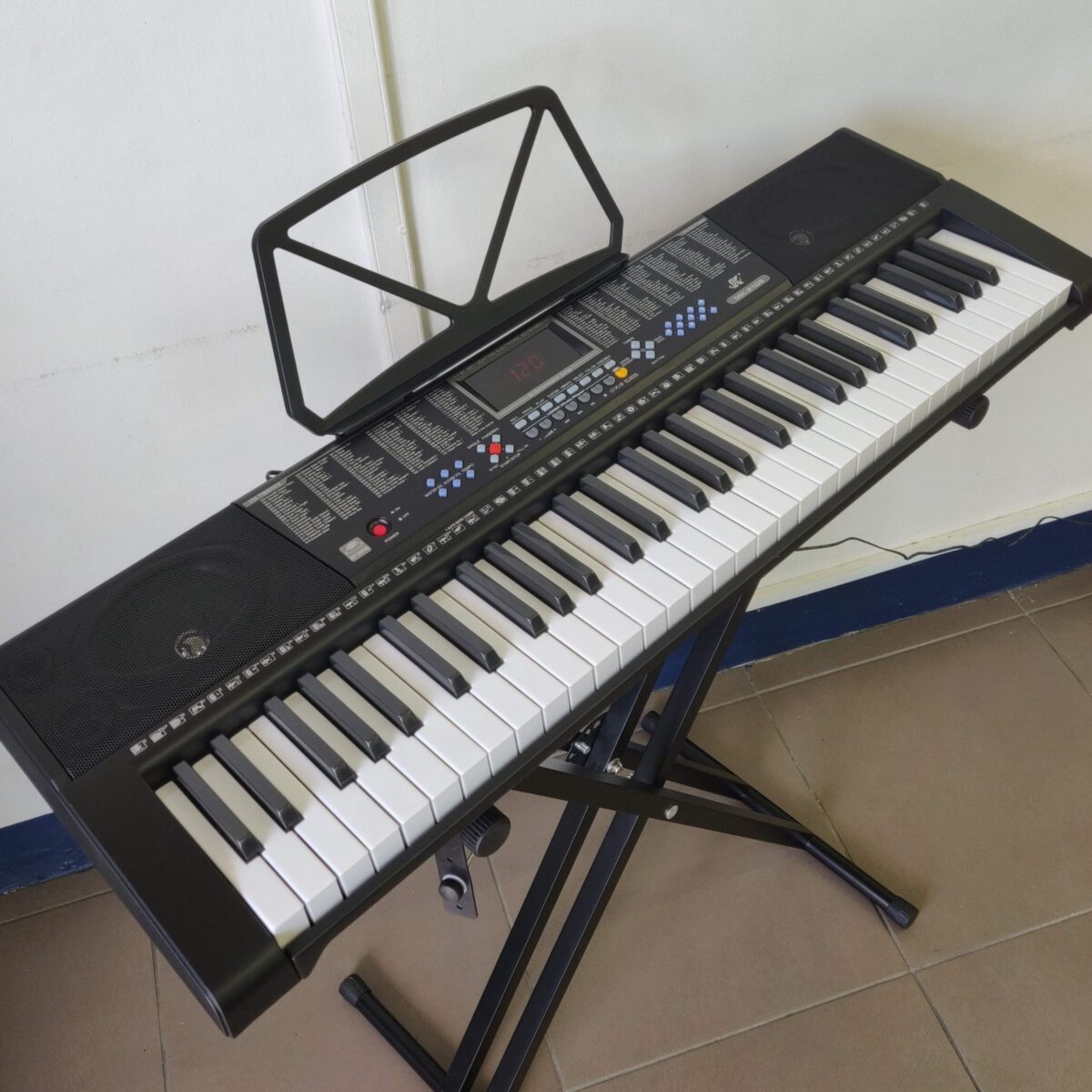 Keyboard Piano 61 Keys + Lights - Image 14