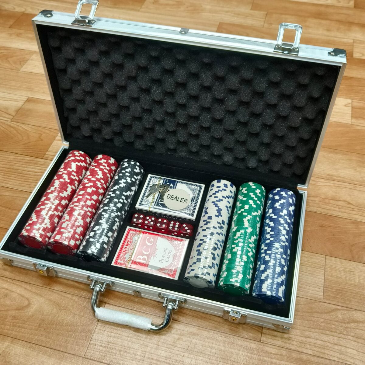 Poker game set with case (300pcs) - Image 5