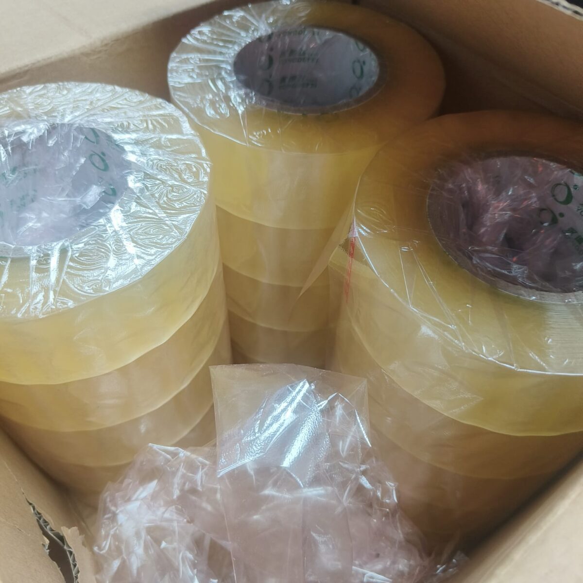 Packaging tape roll (1pcs)