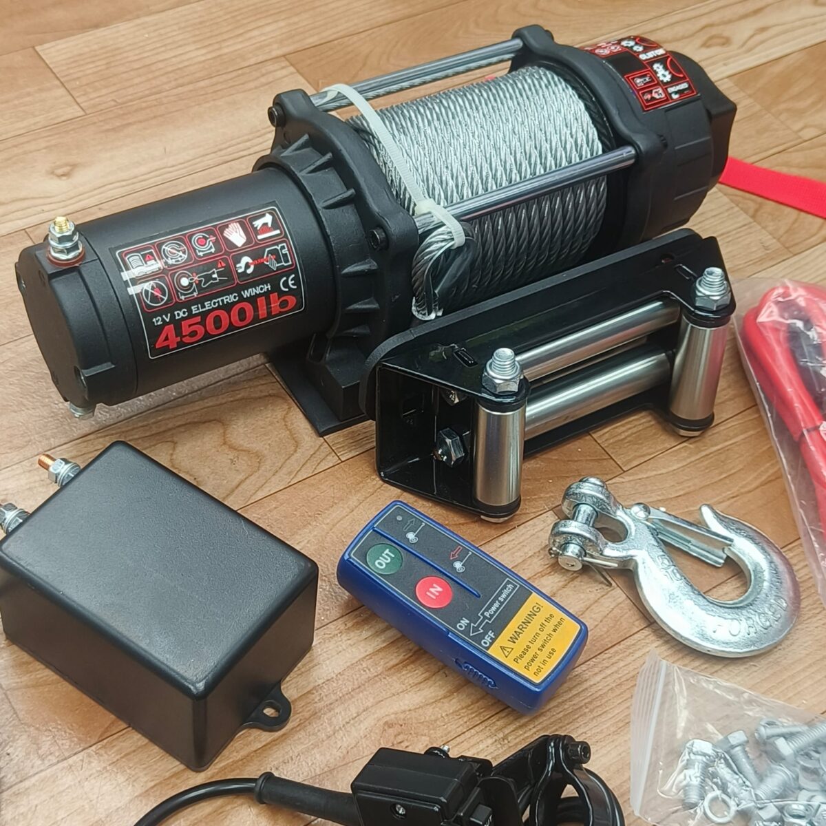 Electric winch 2tonnes 4500pounds - Image 3