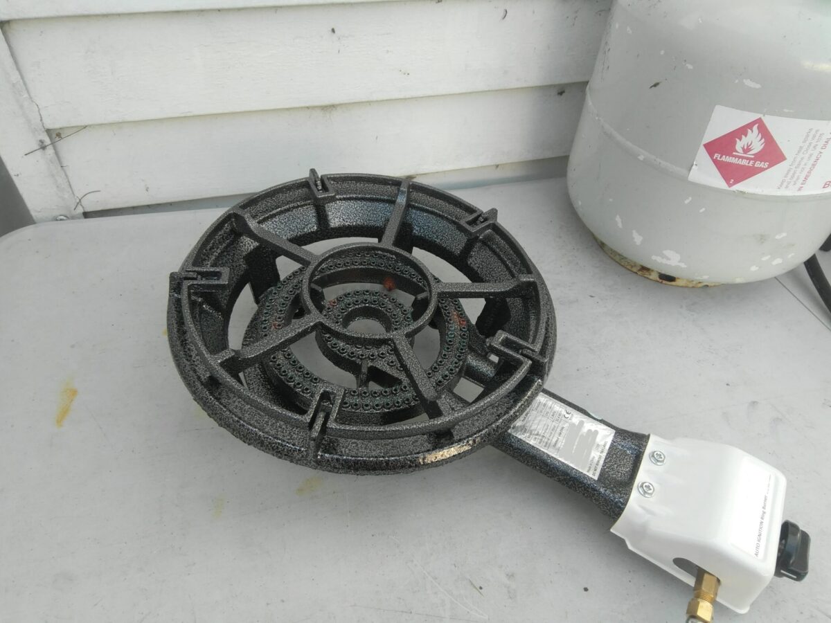 Dual Ring Burner Gas Cooker - Image 2