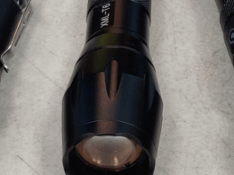 Rechargeable torch light (medium 1 pcs)